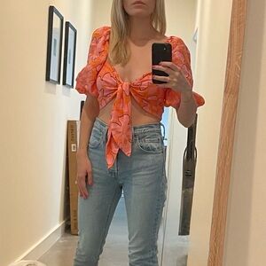 Floral linen faithful the brand tie crop top